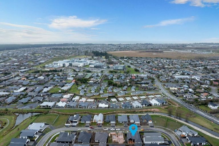 Photo of property in 34 Timara Crescent, Marshland, Christchurch, 8083
