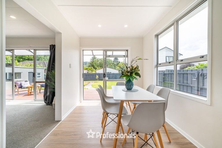 Photo of property in 17 Molesworth Street, Taita, Lower Hutt, 5011