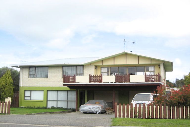 Photo of property in 322 Clifton Road, Te Awanga, 4102