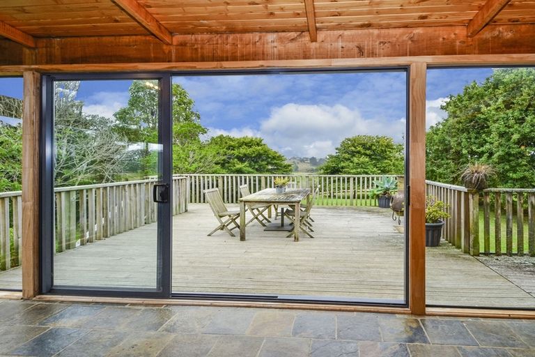 Photo of property in 248 Whangarata Road, Tuakau, 2694