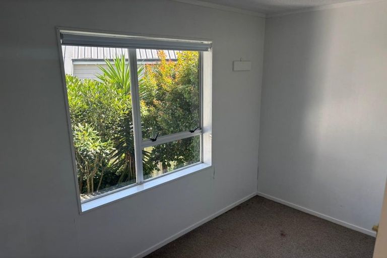 Photo of property in 1/30 Stokes Valley Road, Stokes Valley, Lower Hutt, 5019