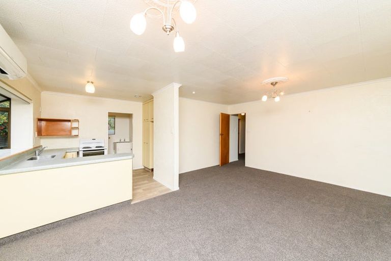 Photo of property in 5 Edgecombe Court, Roslyn, Palmerston North, 4414