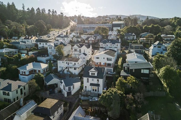 Photo of property in 135 Cargill Street, Dunedin Central, Dunedin, 9016