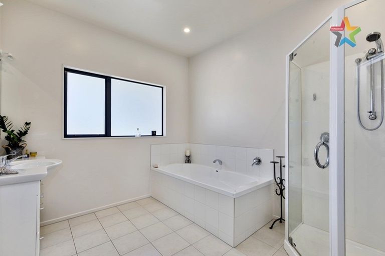 Photo of property in 81 Kaitangata Crescent, Kelson, Lower Hutt, 5010