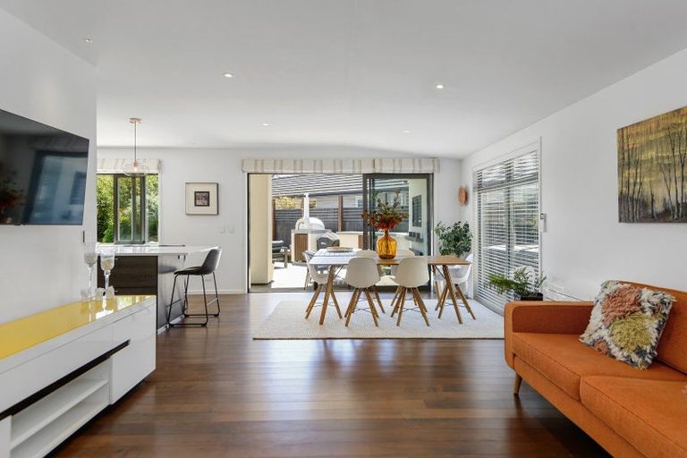 Photo of property in 10 Horseshoe Lake Road, Burwood, Christchurch, 8061