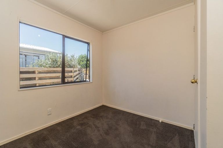 Photo of property in 205b Finlayson Avenue, Clendon Park, Auckland, 2103
