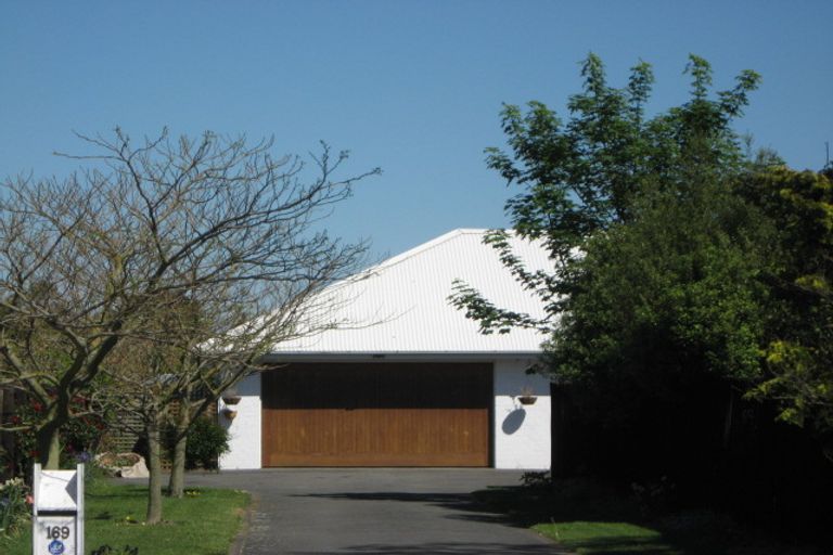 Photo of property in 169 Grimseys Road, Redwood, Christchurch, 8051