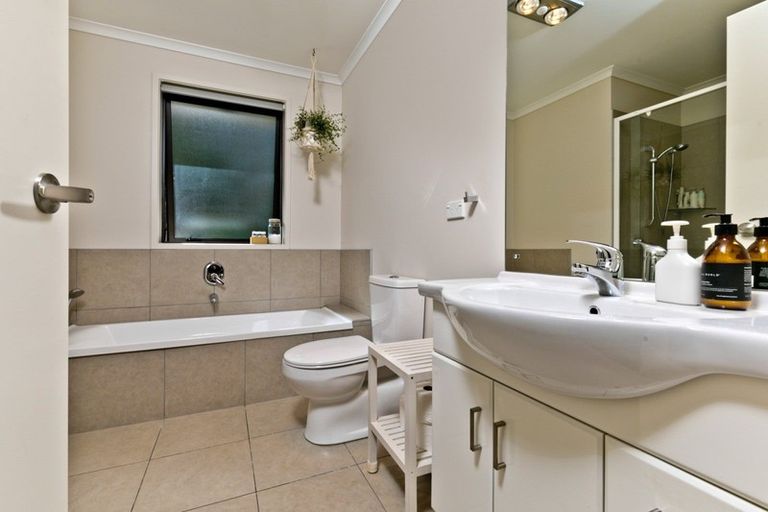 Photo of property in 682a Krippner Road, Puhoi, Silverdale, 0994