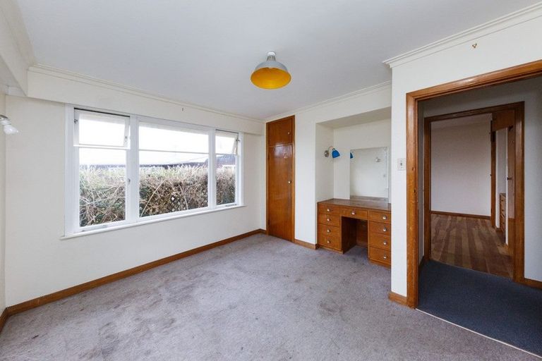 Photo of property in 18 Parata Street, Hokowhitu, Palmerston North, 4410
