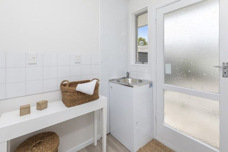 Photo of property in 1/21a Quinns Road, Shirley, Christchurch, 8013