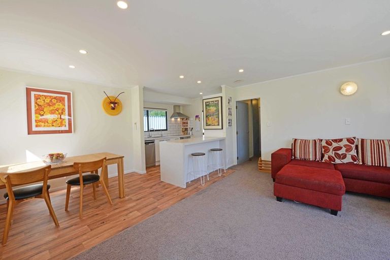 Photo of property in 18 Seymour Place, Bellevue, Tauranga, 3110