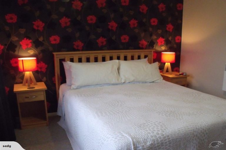 Photo of property in 6 Saint James Court, Paraparaumu, 5032