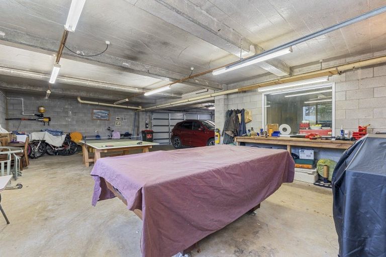 Photo of property in 15 Townsend Road, Paraite, New Plymouth, 4373