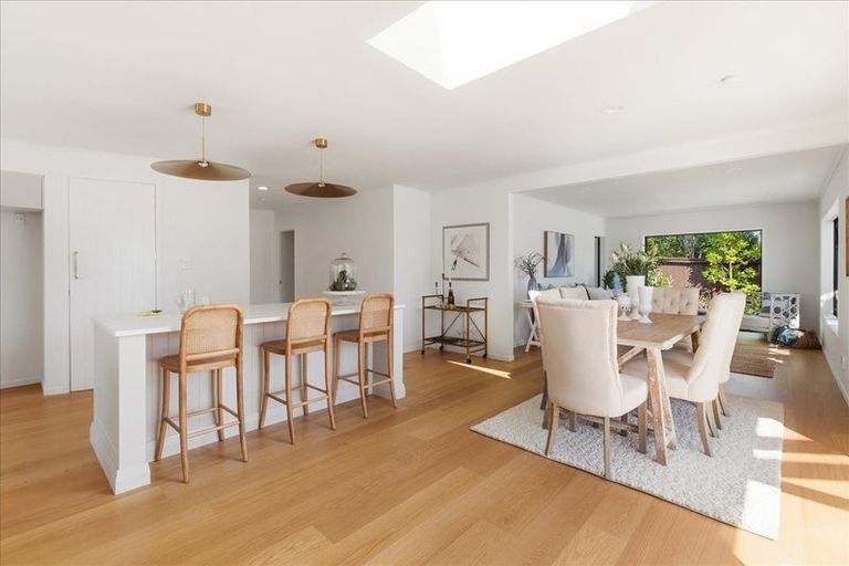 Photo of property in 106 Moffat Road, Bethlehem, Tauranga, 3110