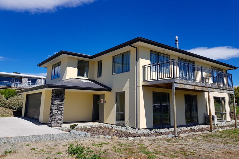 Photo of property in 4 Andrew Don Drive, Lake Tekapo, 7999