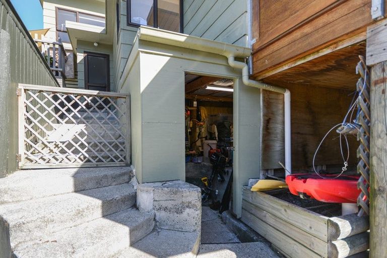 Photo of property in 52 Tikao Bay Road, Wainui, French Farm, 7582