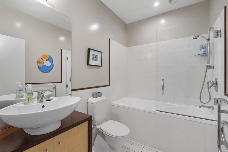 Photo of property in Galleria Apartments, 4/77 Tory Street, Te Aro, Wellington, 6011