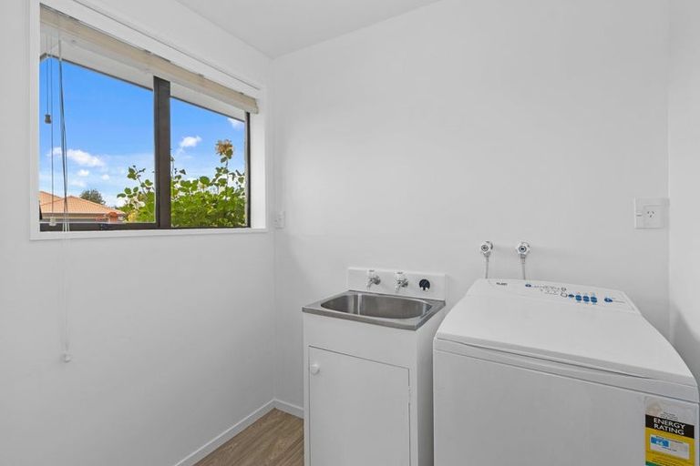 Photo of property in 2/3 Dumfries Drive, Hei Hei, Christchurch, 8042