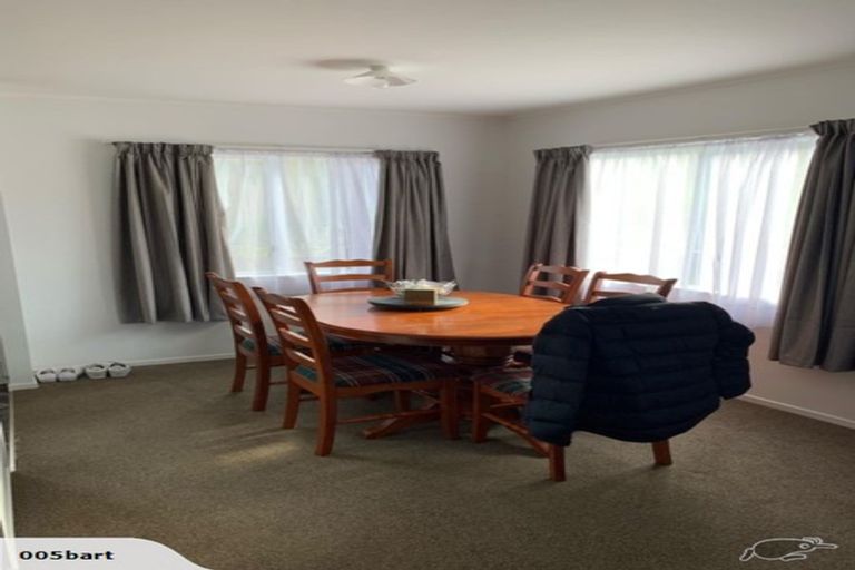 Photo of property in 7/24 Eastglen Road, Glen Eden, Auckland, 0602