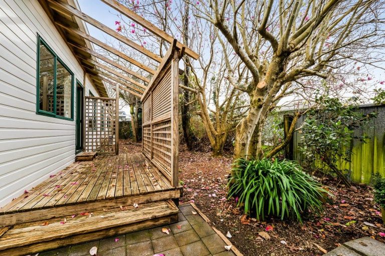 Photo of property in 13 Rennell Street, Frankleigh Park, New Plymouth, 4310