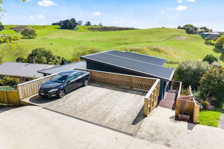 Photo of property in 10 Cullinane Avenue, Feilding, 4702