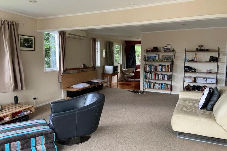 Photo of property in 6 Willow Place, Horahora, Whangarei, 0110