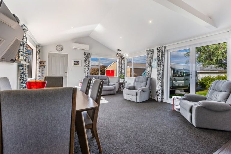 Photo of property in 5a High Street West, Waitara, 4320