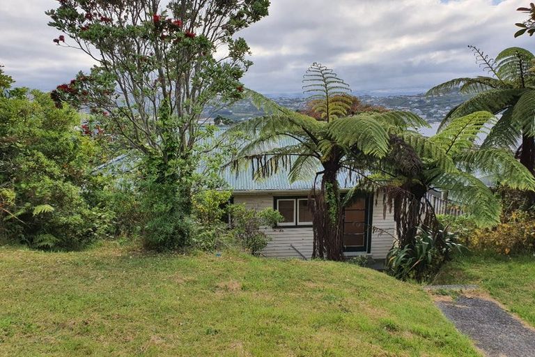 Photo of property in 109 Ironside Road, Johnsonville, Wellington, 6037