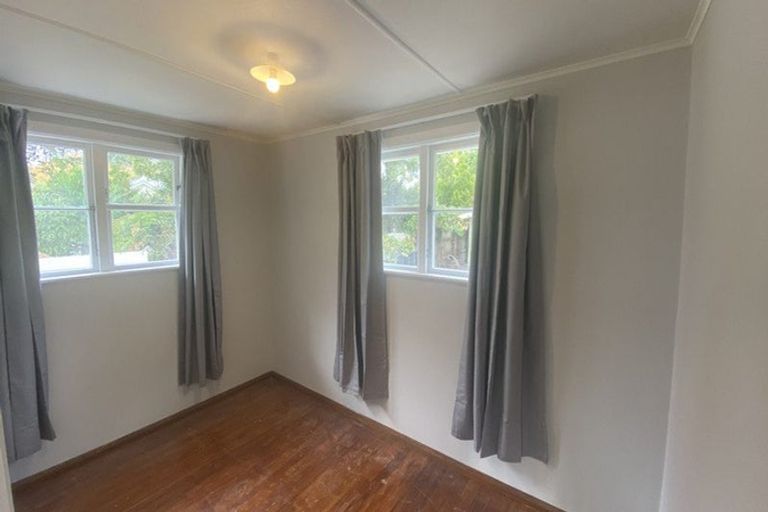 Photo of property in 5 Kummer Crescent, Masterton, 5810