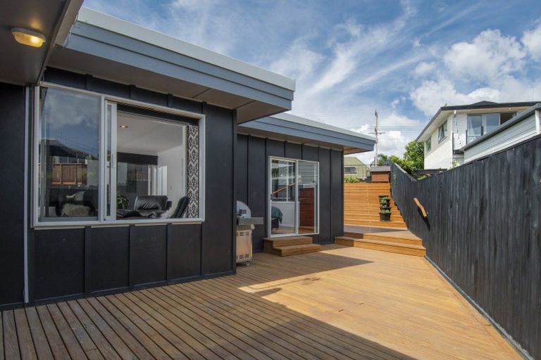 Photo of property in 1223 Papamoa Beach Road, Papamoa Beach, Papamoa, 3118