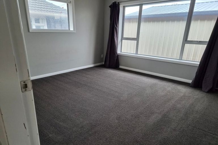 Photo of property in 100 Willryan Avenue, New Brighton, Christchurch, 8083