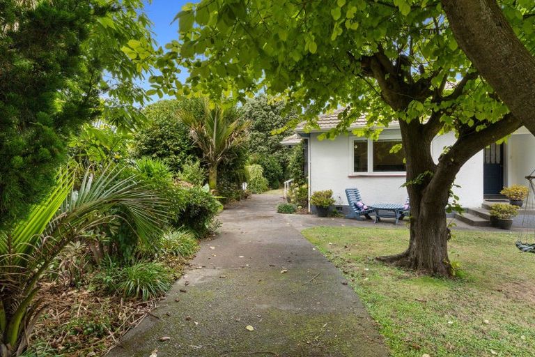 Photo of property in 227 Rangiuru Road, Otaki, 5512