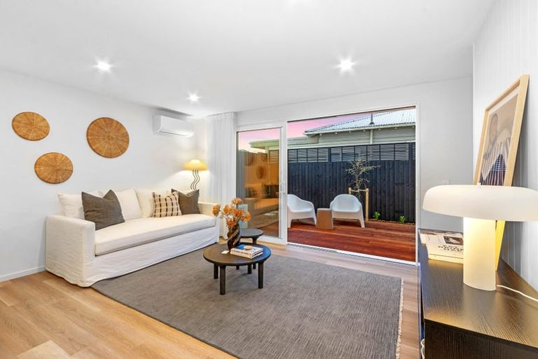 Photo of property in 5/23 Woodville Street, Edgeware, Christchurch, 8013