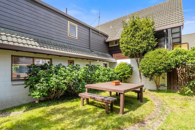 Photo of property in 8/43 Turret Road, Tauranga South, Tauranga, 3112