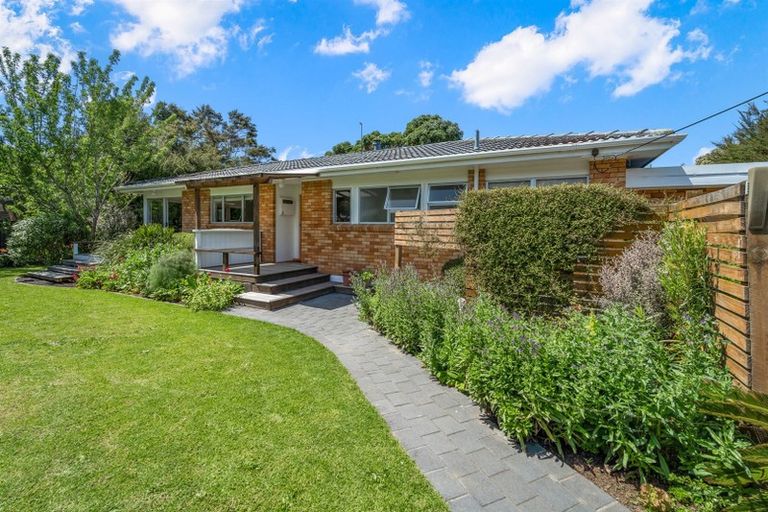 Photo of property in 52 Mckenzie Avenue, Arkles Bay, Whangaparaoa, 0932