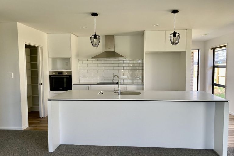 Photo of property in 8 Saddlers Lane, Yaldhurst, Christchurch, 8042