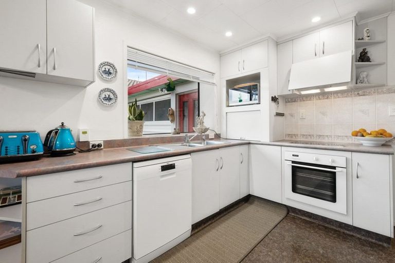 Photo of property in 30c Grey Street, Glenholme, Rotorua, 3010