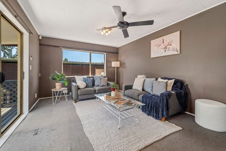 Photo of property in 3a Nairn Road, Mangakakahi, Rotorua, 3015