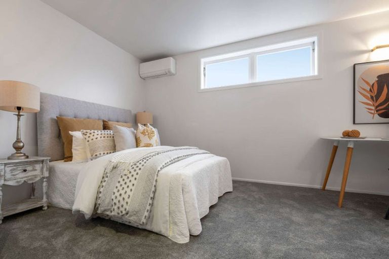 Photo of property in 86 Parr Terrace, Castor Bay, Auckland, 0620