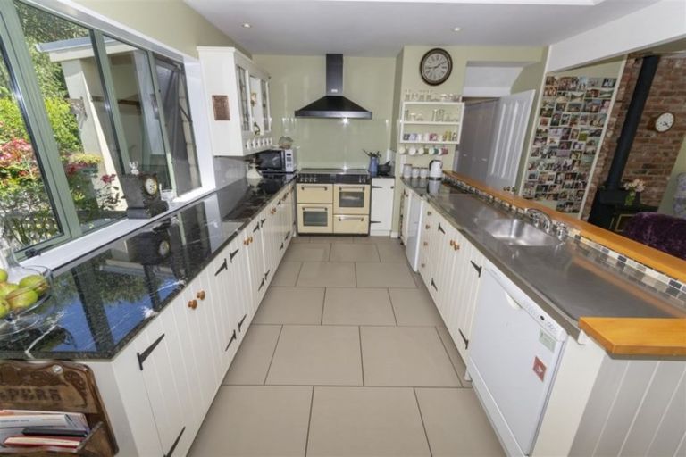 Photo of property in 44 Somerset Drive, Oxford, 7495