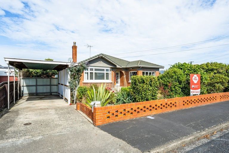Photo of property in 29 Bush Road, Mosgiel, 9024