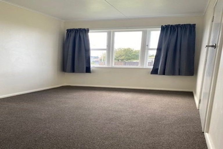 Photo of property in 20 Merton Crescent, Pirimai, Napier, 4112