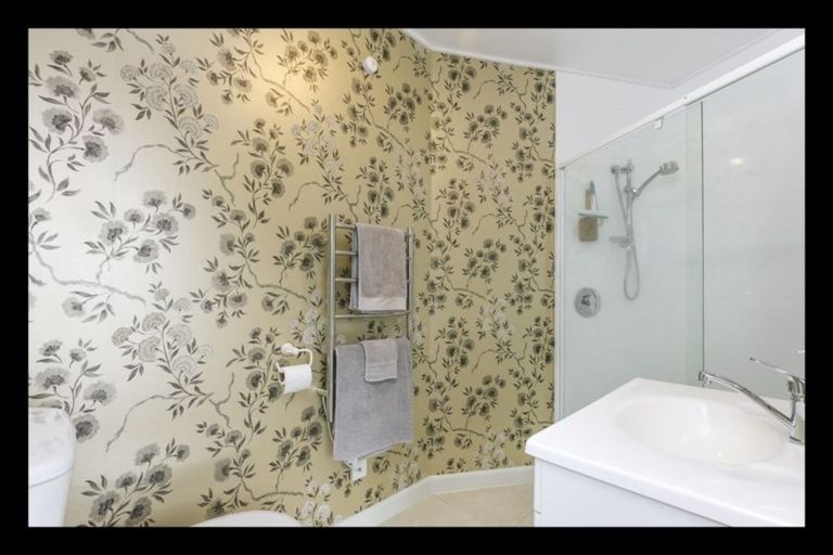 Photo of property in 12 Owhiro Bay Parade, Owhiro Bay, Wellington, 6023