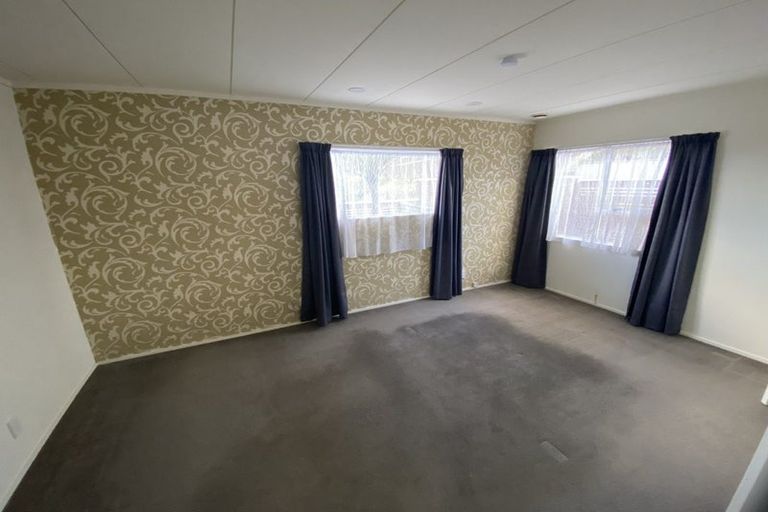 Photo of property in 33 Kanpur Road, Broadmeadows, Wellington, 6035