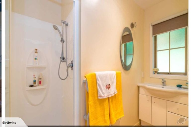 Photo of property in 243 Helensburgh Road, Helensburgh, Dunedin, 9010