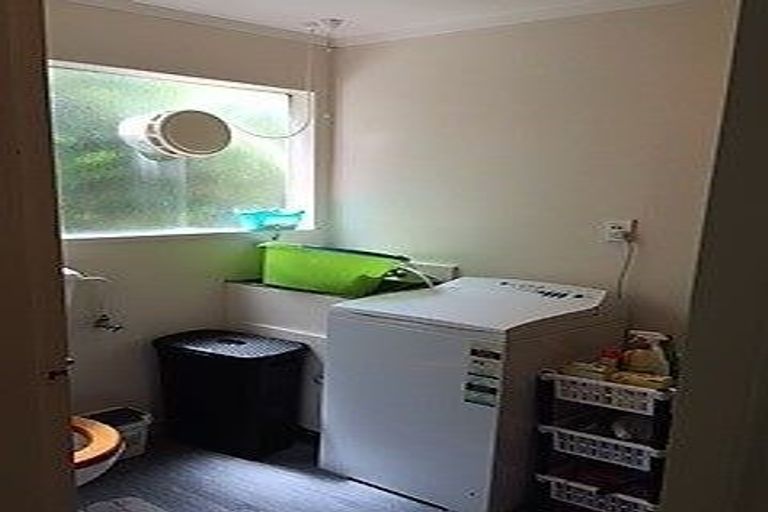 Photo of property in 49 Chartwell Drive, Crofton Downs, Wellington, 6035