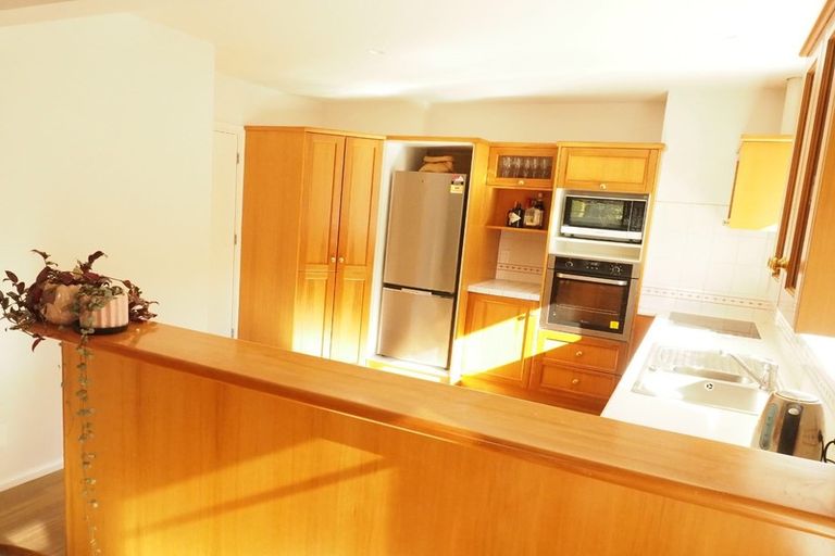 Photo of property in 15 Manor Place, Bryndwr, Christchurch, 8053