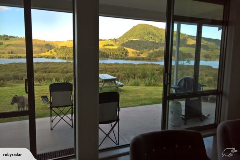 Photo of property in 107 Jumna Road, Maungaturoto, 0587