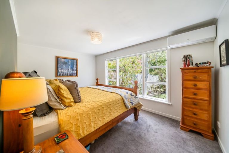 Photo of property in 139 Pinehaven Road, Pinehaven, Upper Hutt, 5019