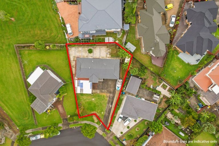 Photo of property in 11 Melia Grove, Goodwood Heights, Auckland, 2105